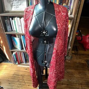 Lularoe red floral XS lightweight Sarah sweater duster with pockets